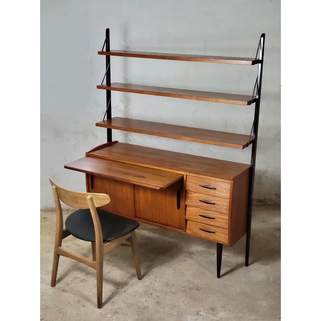 Vintage Swedish Freestanding Wall Unit with Desk, 1960s, in Very Good conditions. Designed 1960 to 1969