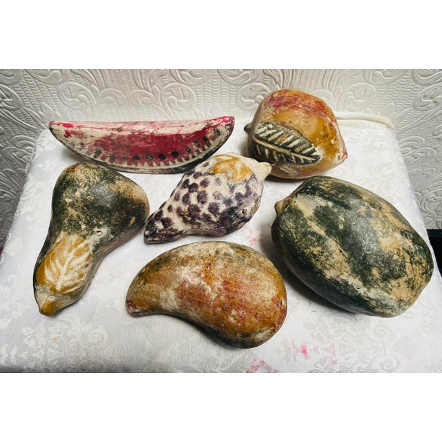 Large Mid-Century Hand Painted Fall Colors Braided Bowl Vegetable Fruit Centerpiece - 7 Pieces For Sale - Image 10 of 10
