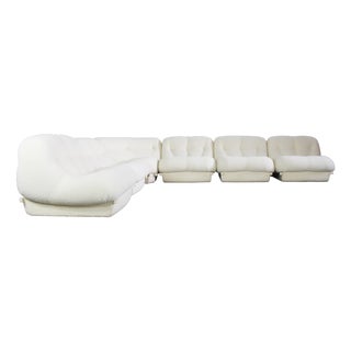 Nuvolone Living Room Set in White Boucle by Rino Maturi for Mimo Padova, Italy, 1970s, Set of 6 For Sale