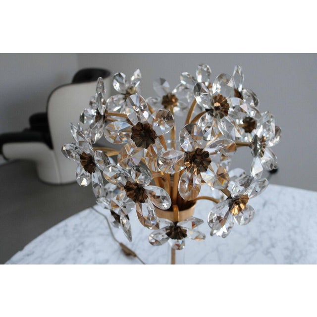 1960s Flower Table Lamp in Crystal Glass Chalice from Palwa For Sale - Image 5 of 17