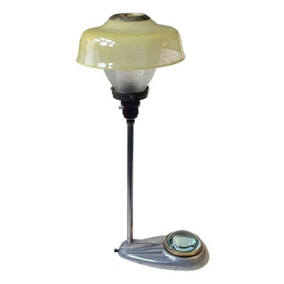 Art Deco Jewelers Streamline Table Lamp in Striped Glass with Bakelite and Aluminum, 1930s For Sale