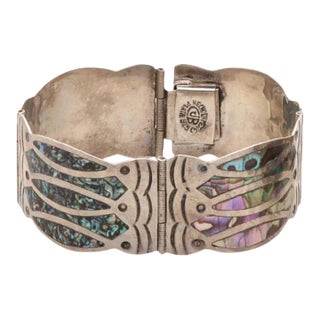 Circa 1940 Mexico Santoyo Sterling Silver Abalone Fish Design Bracelet For Sale