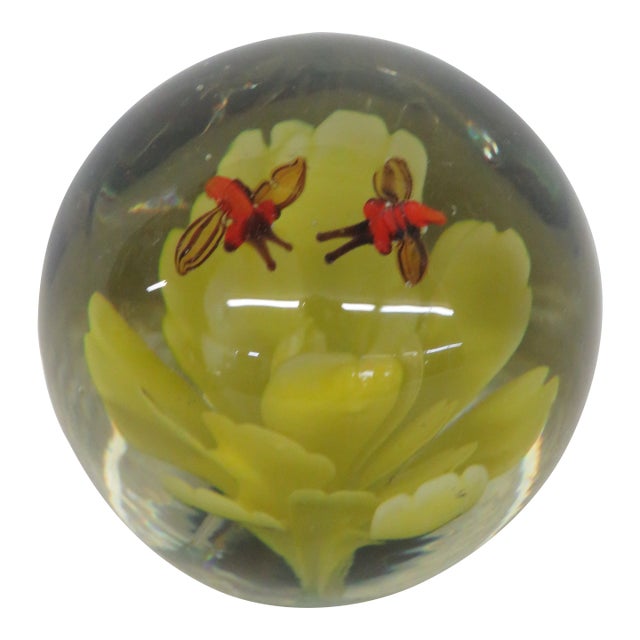 Silvestri Handcrafted Art Glass Paperweight Orange Bugs on a Yellow Flower 4516b For Sale