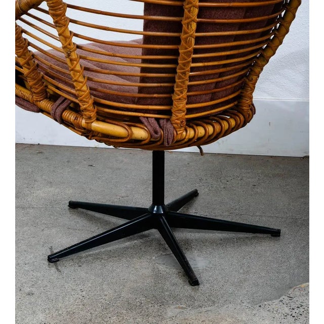 1960s Mid Century Modern Lounge Chair Set Black Swivel Rattan Pink Rose Fabric Denmark For Sale - Image 4 of 11