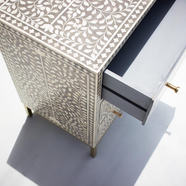 Arts & Crafts Arabesque Bone Inlay Three-Drawer Chest - Grey by House of Jaipur For Sale - Image 3 of 5