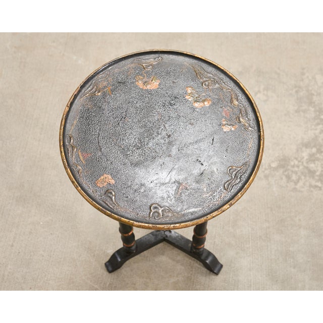 20th C. English Chinoiserie Ebonized Gilt Tripod Drinks Table For Sale In Sacramento - Image 6 of 17