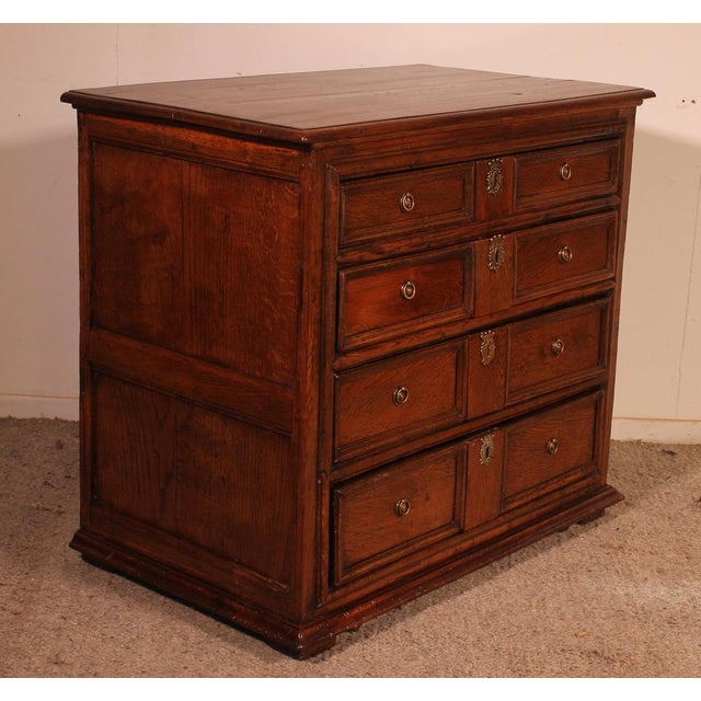 English Oak Chest of Drawers, 1700s For Sale - Image 4 of 13