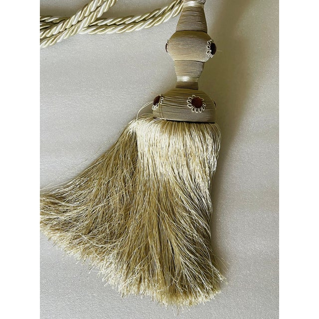 1970s Gorgeous 42” Large White Silk Tiebacks With Tassels For Sale - Image 5 of 5