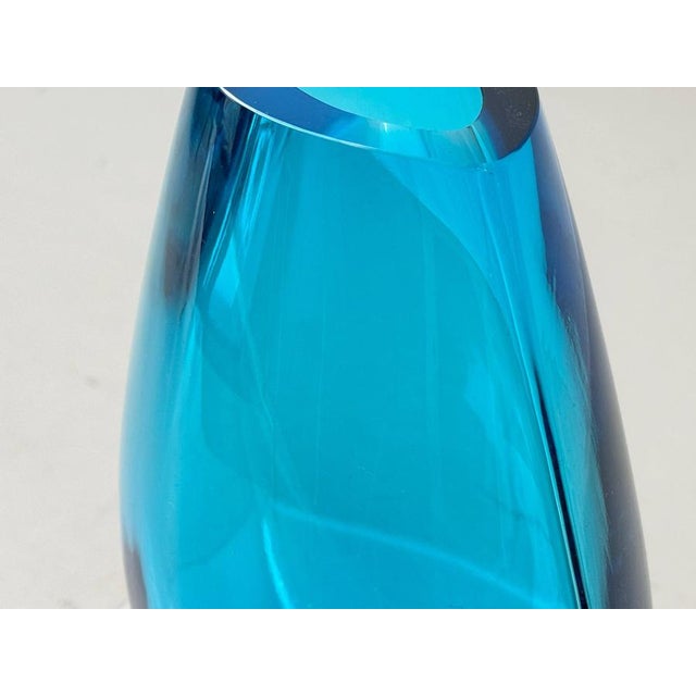 Sarner Cristal Glass Vase in Blue Tinted Studio Glass, Switzerland, 1970s For Sale - Image 5 of 8