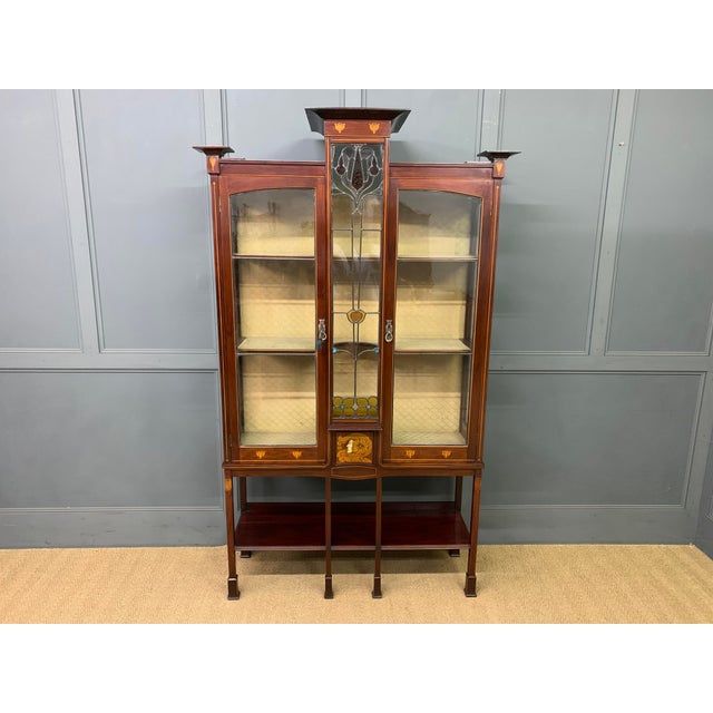 Arts and Crafts Inlaid Mahogany Display Cabinet, 1900 For Sale - Image 13 of 18