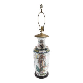 20th Century Chinoiserie Chinese Famille Verte Style Table Lamp For Sale
