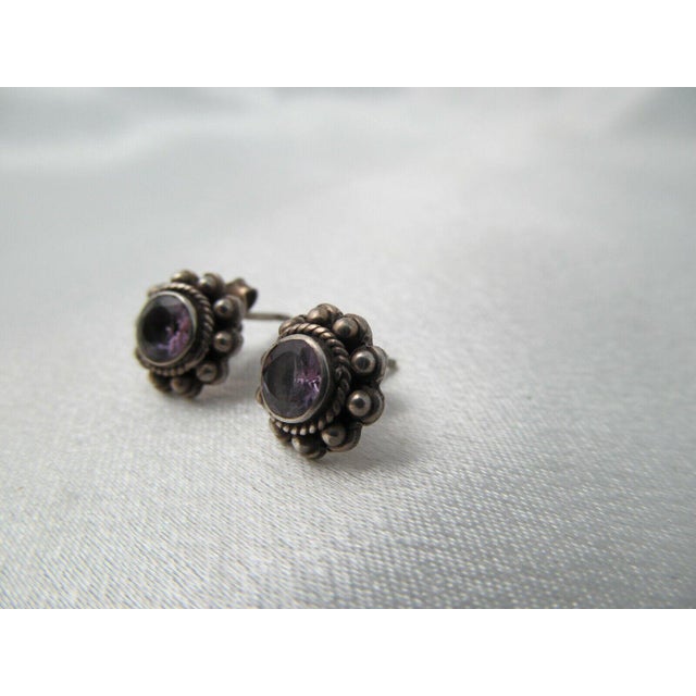 Mexican 1950s Southwestern Amethyst and Sterling Petit Point Stud Earrings - 2 Pieces For Sale - Image 3 of 6