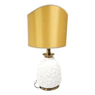 White Ceramic Table Lamp with Embossed Shell Motifs, 1960s For Sale