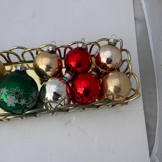 1950s Shiny Brite Christmas Ornaments With Mica Design- 15 Ornaments For Sale - Image 9 of 9