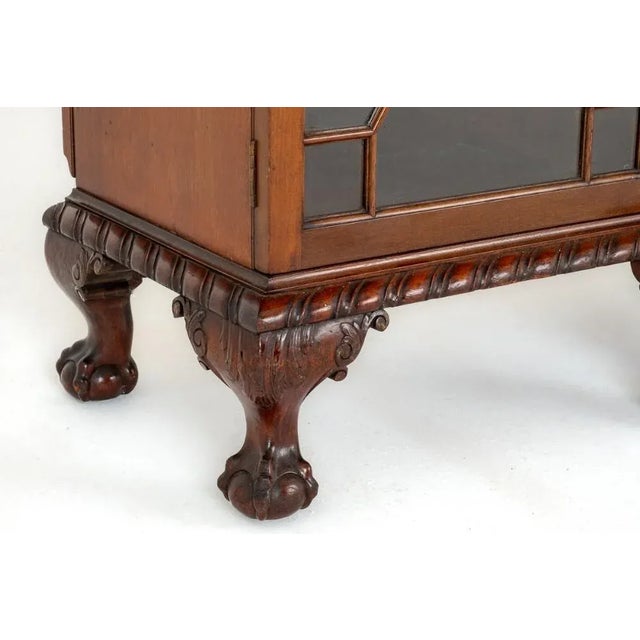 Chippendale Breakfront Bookcase Cabinet in Mahogany, 1900s For Sale - Image 4 of 6