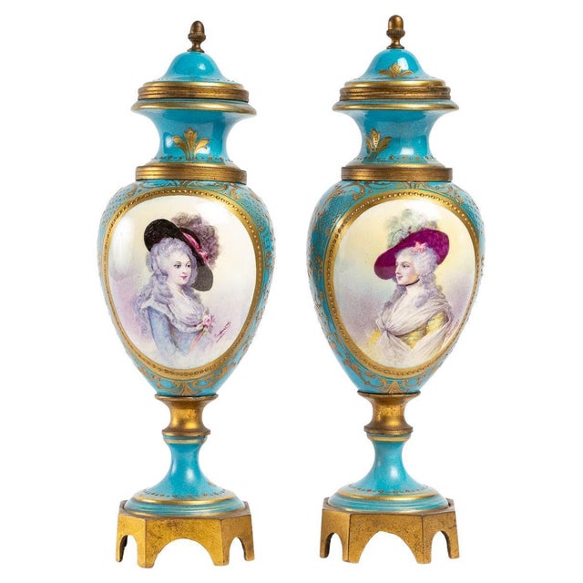 Small Vases in Sevres Porcelain, Set of 2 For Sale - Image 11 of 11