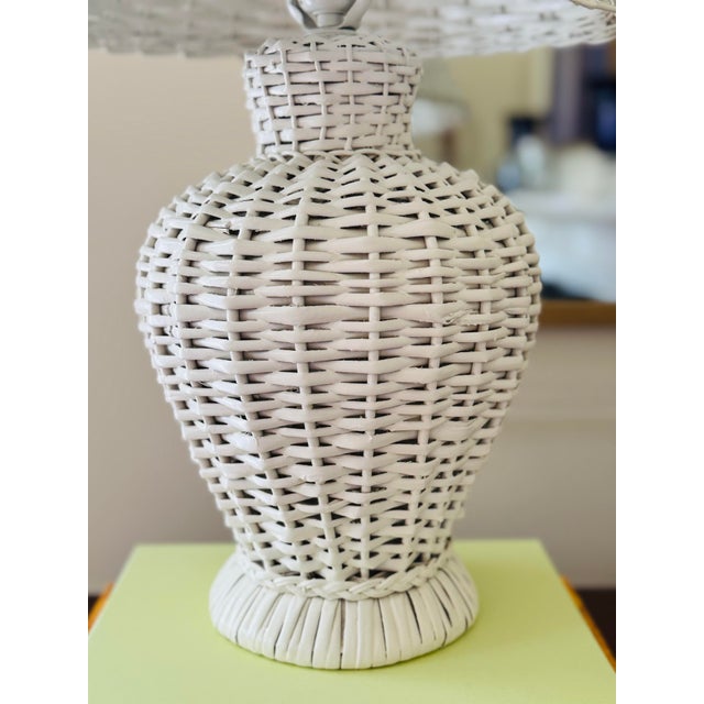 White Vintage White Wicker Lamp and Lamp Shade For Sale - Image 8 of 8