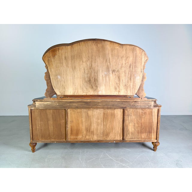 Italian Late Baroque Rococo Sideboard in Walnut from La Permanente Mobili Cantù, 1920 For Sale - Image 13 of 14