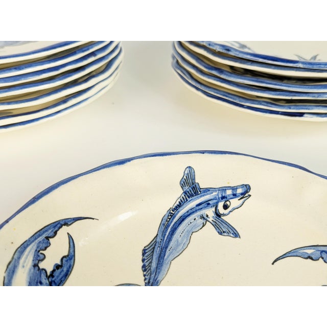 Italian Hand-Painted Ceramic Dishes by Giuseppe Mazzotti Albisola, 1930s, Set of 12 For Sale - Image 11 of 15