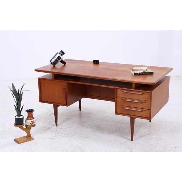Mid-Century RT200 Teak Desk by Heinrich Riestenpatt For Sale - Image 4 of 18