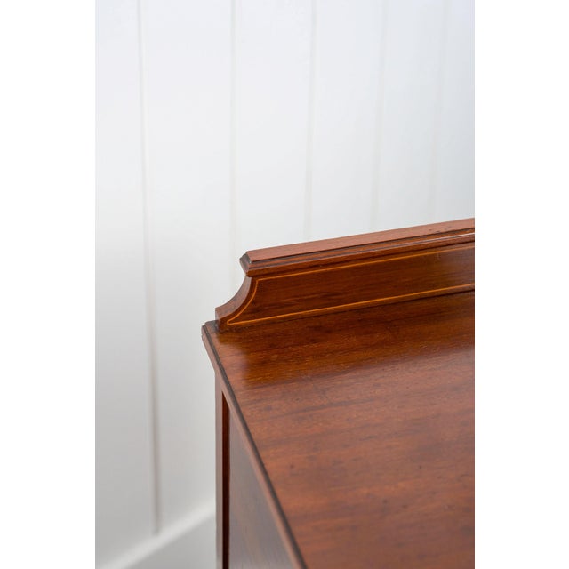 Pair of English Mahogany Bedside Cupboards (C. 1920) For Sale - Image 11 of 14