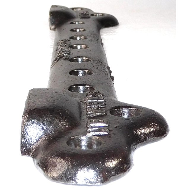 Restored Vintage "Standard" Nb Works Cast Iron Sink Wall Bracket For Sale In Portland, ME - Image 6 of 7