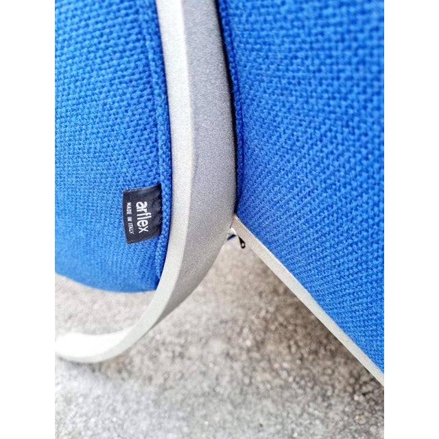 Blue Virgola Armchair by Yaakov Kaufman for Arflex, Italy, 1991 For Sale - Image 8 of 15