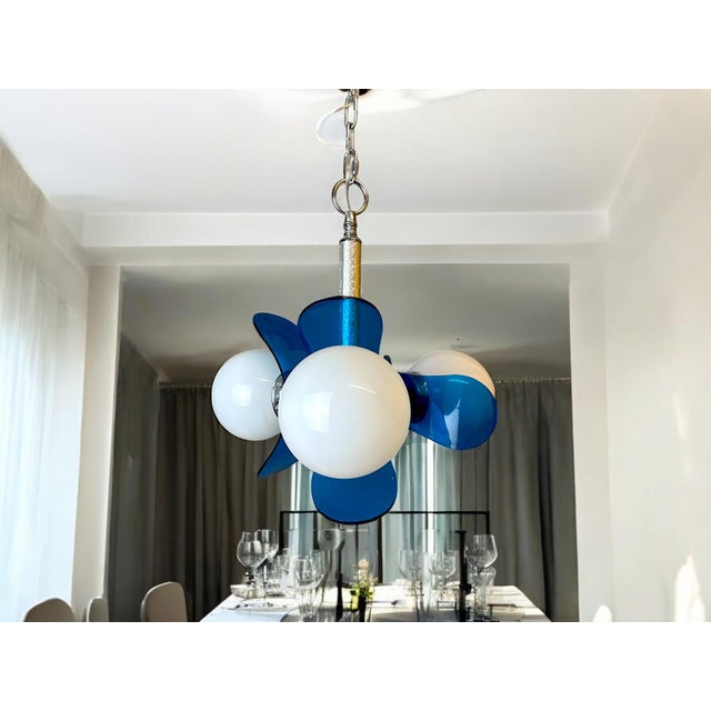 Modern Chandelier For Dining Room Modern chandelier from Spain, from 1970s. Made of chromed metal and blue acrylic, with 3...