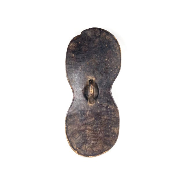 Early 20th Century Songye Shield with Kifwebe Mask Icon For Sale - Image 4 of 5