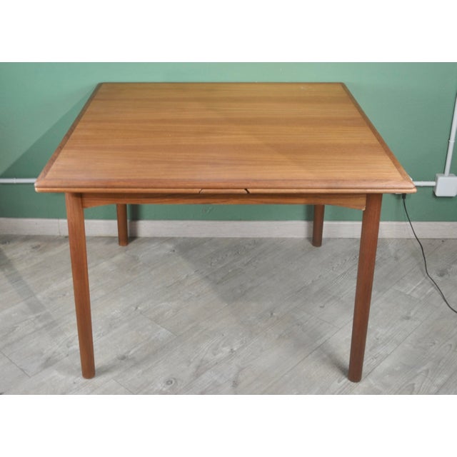 Vintage Dining Table in Teak Veneer, 1960s For Sale - Image 3 of 11