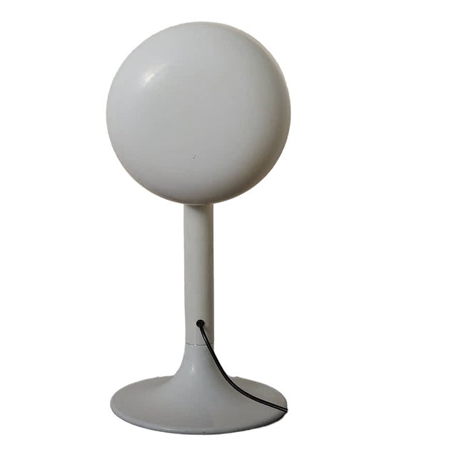Foldable Studio Model Table Lamp in White Lacquered Metal by Carlo Viligiardi for Stilnovo, 1972 For Sale