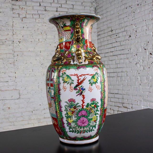 Asian Mid to Late 20th Century Asian Porcelain Rose Medallion Vase Andrea by Sadek Hand Painted For Sale - Image 3 of 18