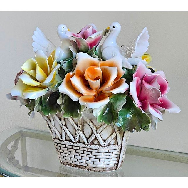 1970s Nuova Capodimonte Grand Porcelain Centerpiece With Doves & Roses For Sale In Naples, FL - Image 6 of 17