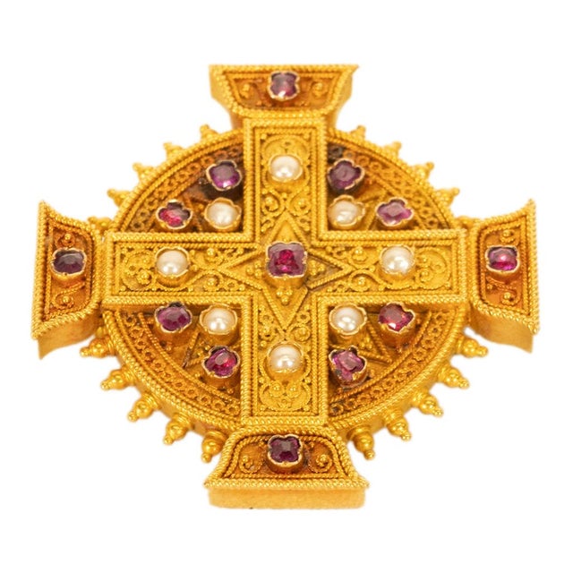 Antique Italian Etruscan Revival 22k Gold Brooch Rubies & Pearls Marchesini 1870 For Sale - Image 12 of 16