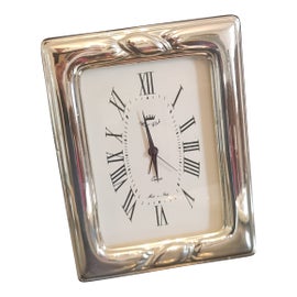 Example of Wall & Desk Clocks