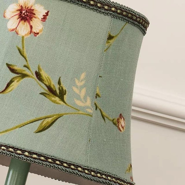 French-Style Light Blue Butterfly-Carved Table Lamp For Sale - Image 4 of 5