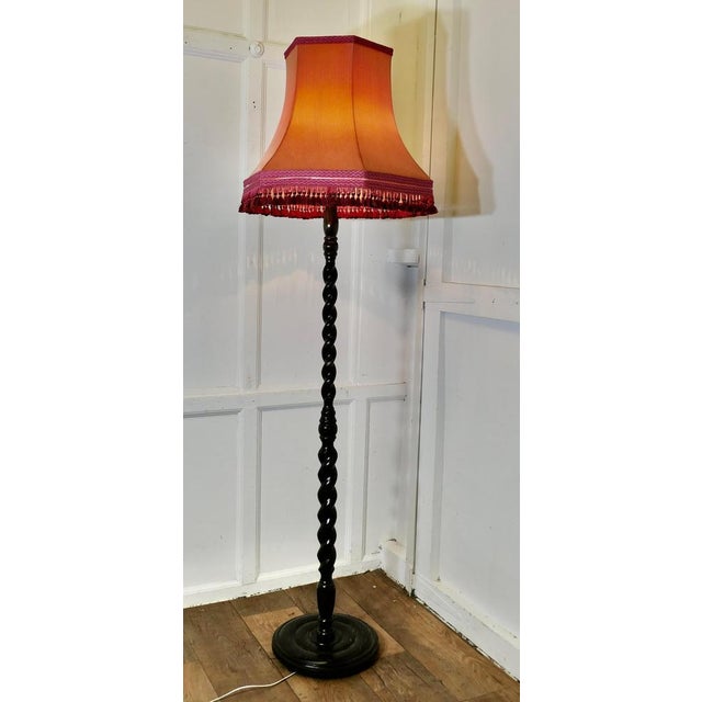Barley Twist Floor Standing Lamp A skilfully turned piece, this lamp stands on a 13” turned wooden base, it is in good...