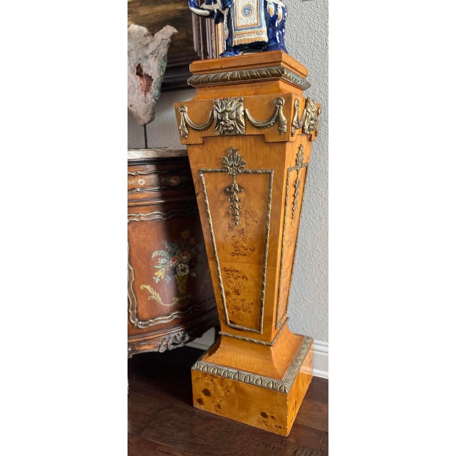 French Regency Style Pair of Burlwood Veneer Pedestal With Marble Top and Lion Head Brass Detail For Sale - Image 11 of 13