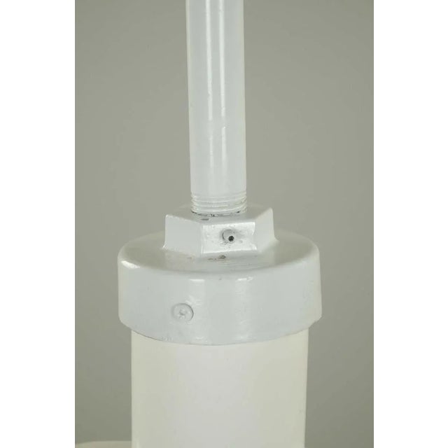 Late 20th Century Restored White Enameled Steel Industrial Pendant Light For Sale In New York - Image 6 of 10