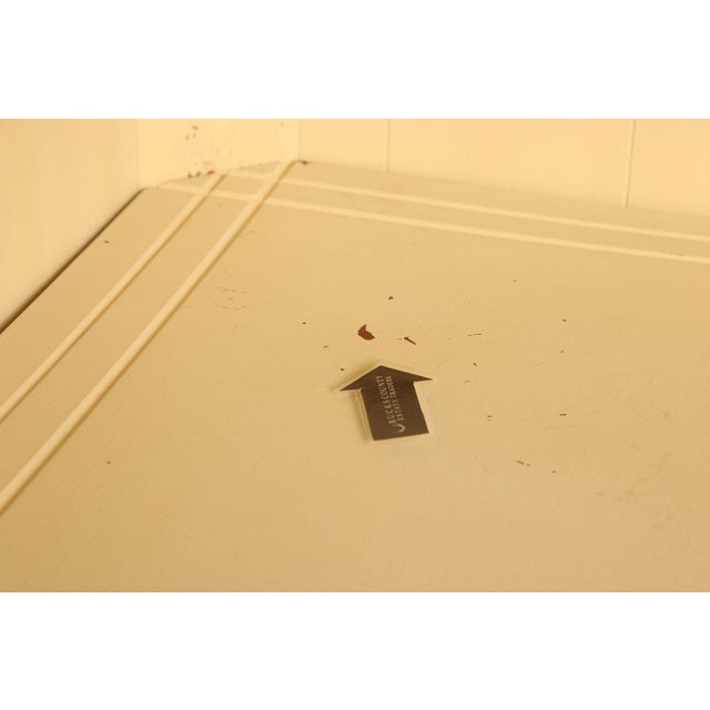 Late 20th Century Pennsylvania House Vintage Cherry Corner Cabinet For Sale - Image 5 of 12