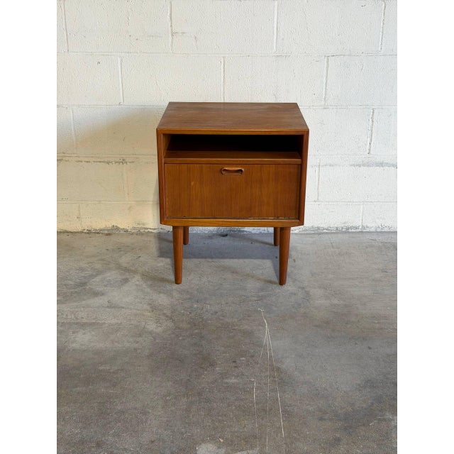 Teak Wood Nightstand by Arne Vodder Danish Minimalist Side Table Denmark 1960s For Sale In Los Angeles - Image 6 of 10