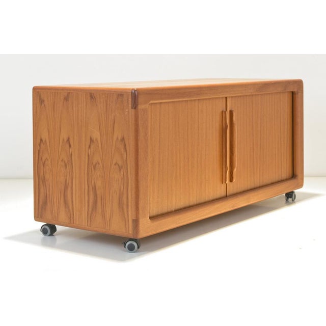 Dyrlund Teak TV Phono Cabinet from Dyrlund, Denmark, 1975 For Sale - Image 4 of 18