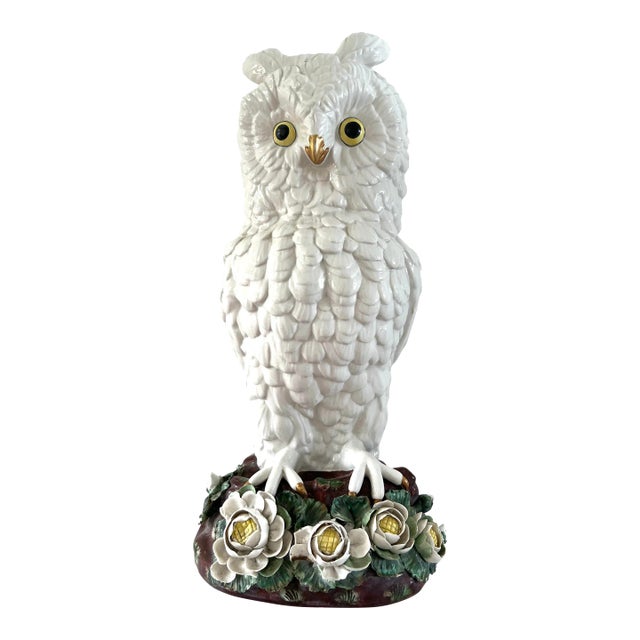 Mid 20th Century Italian Mottahedeh Porcelain Large Owl For Sale