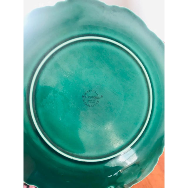 Vintage Green Majolica Wedgwood Cabbage Leaf Wall Plate - Set of 2 For Sale In Boise - Image 6 of 8