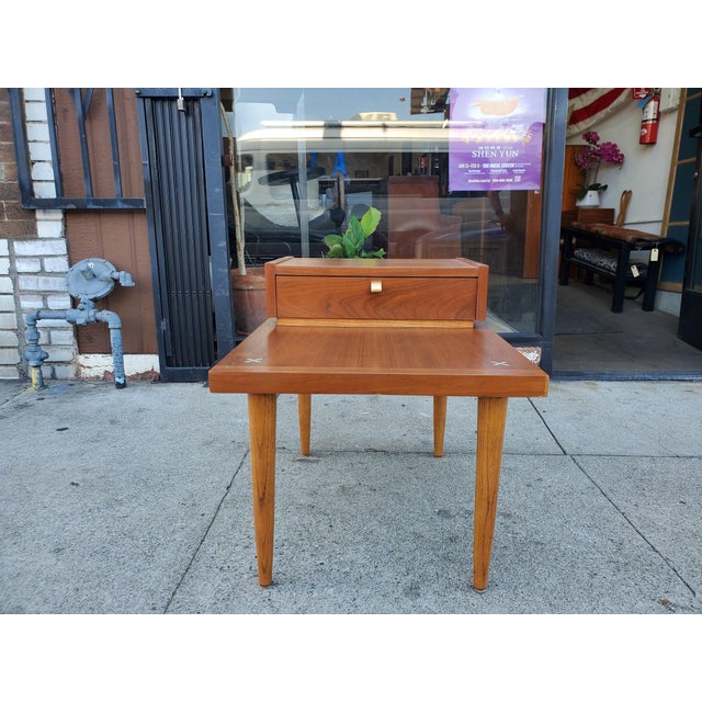Wood 1960s American of Martinsville Side Table For Sale - Image 7 of 13