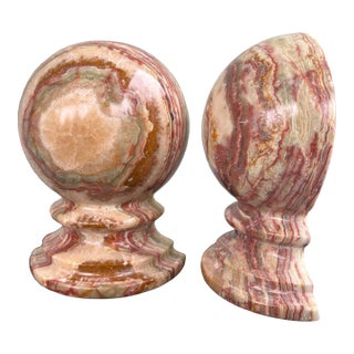 Vintage Banded Onyx Marble Bookends – Sculptural Stone Pair For Sale
