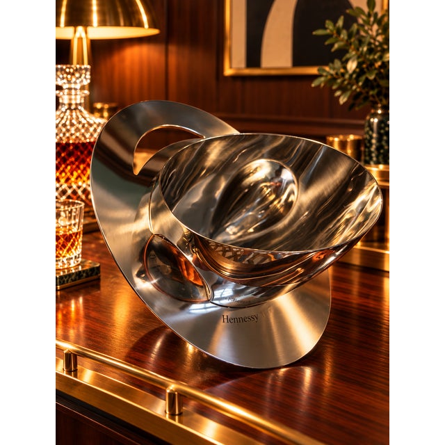 Metal 1960s Style Hennessy Ice Bucket by Thomas Bastide for Ercuis Paris – Sculptural French Modernist Barware With Original Box For Sale - Image 7 of 18
