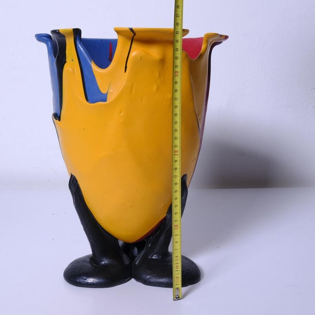 Amazonia Tripod Vase by Gaetano Pesce, 2008 For Sale - Image 18 of 18
