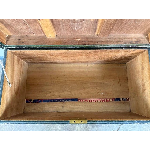 19th Century Hand-Painted American Immigrant Trunk For Sale - Image 11 of 17