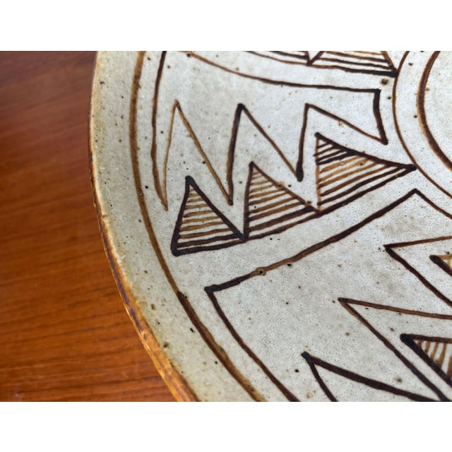 Large Mid-Century Modern Danish Studio Pottery Bowl from Kirsten Winther Johannsen, 1960s For Sale - Image 4 of 18